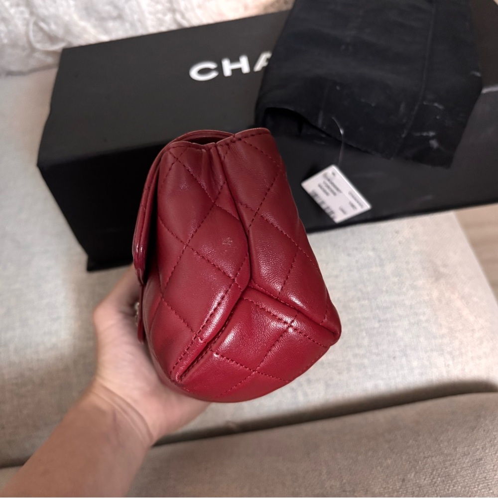 Chanel Red Quilted mini Leather Bag - Picture 3 of 8